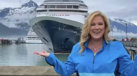 Mulher que mora em navio de cruzeiro revela uma coisa nojent