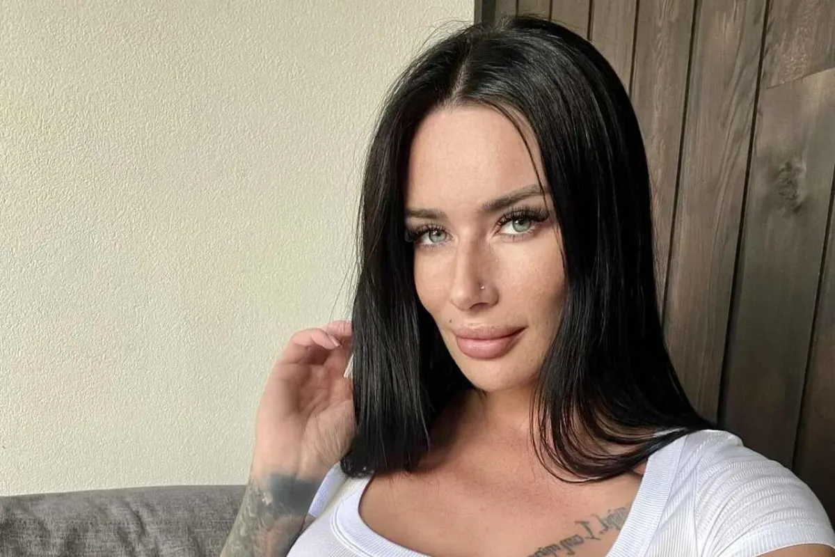 Mulher que se relaciona com homens casados revela o maior si