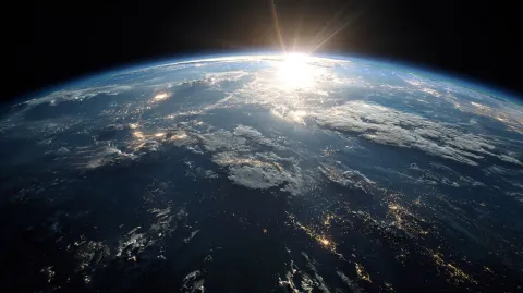 NASA responde à teoria de que a Terra perderá a gravidade po