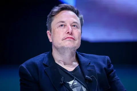 Nem água nem vírus: Elon Musk alertou para a próxima crise global
