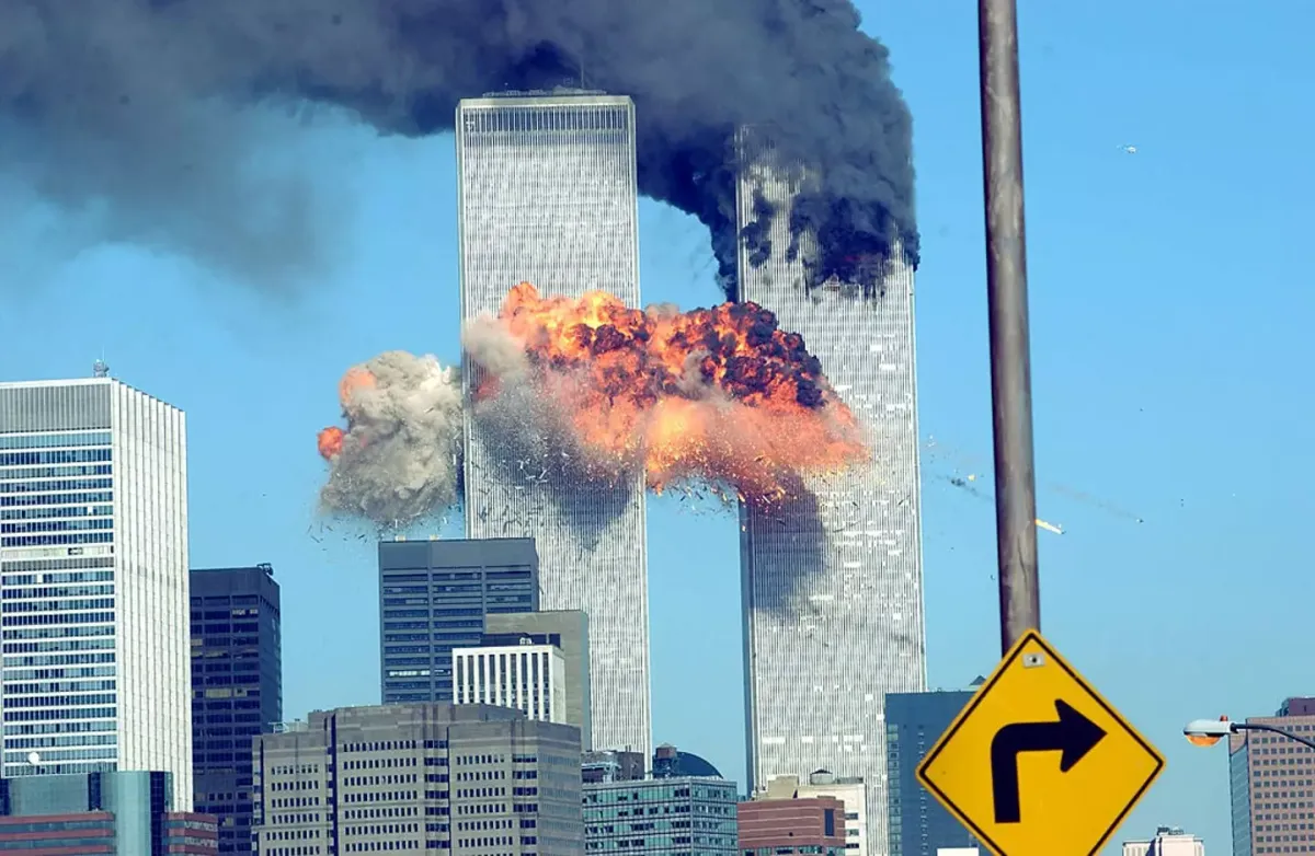 Nova filmagem do colapso das Torres Gêmeas em 11 de setembro