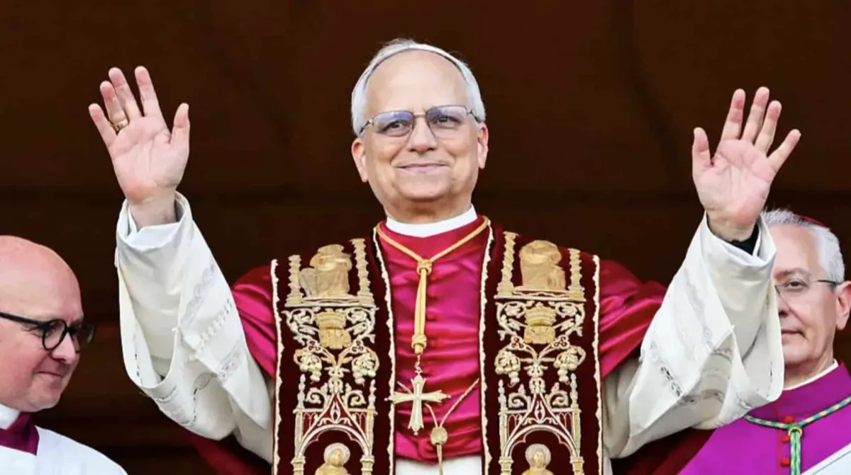 O novo Papa Leão XIV está viralizando devido ao seu diploma