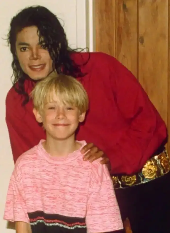 O que Macaulay Culkin disse sobre sua relação com Michael Ja
