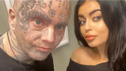 Pai canibal deu um presente arrepiante à filha depois de mat