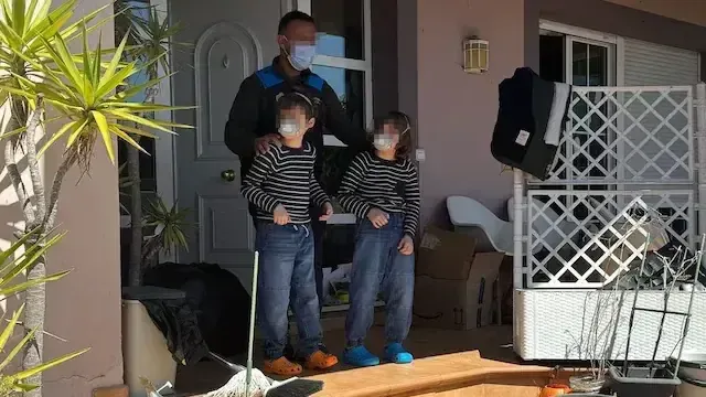 Pais com “síndrome da Covid” foram presos por manter os filh