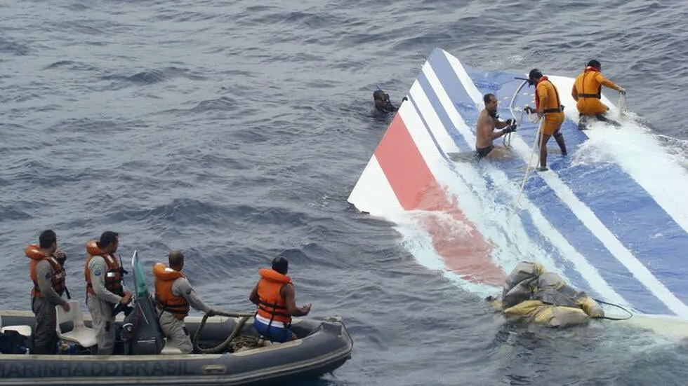 Palavras finais arrepiantes do piloto antes do avião da Air