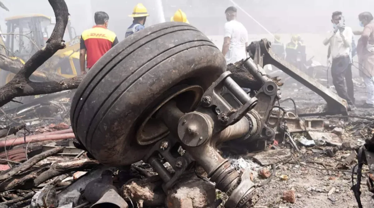 Piloto do voo da Air India pode ter salvado milhares de vida