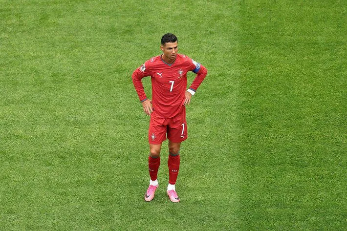 Por que jogadores de Portugal usaram pulseiras em estreia da