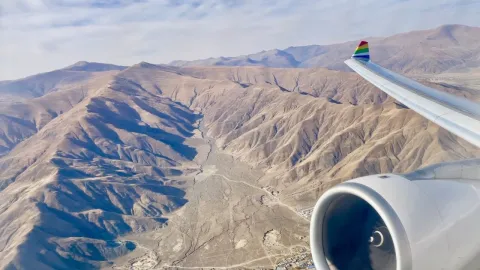Por que os aviões nunca sobrevoam a ‘zona de perigo’ do plan