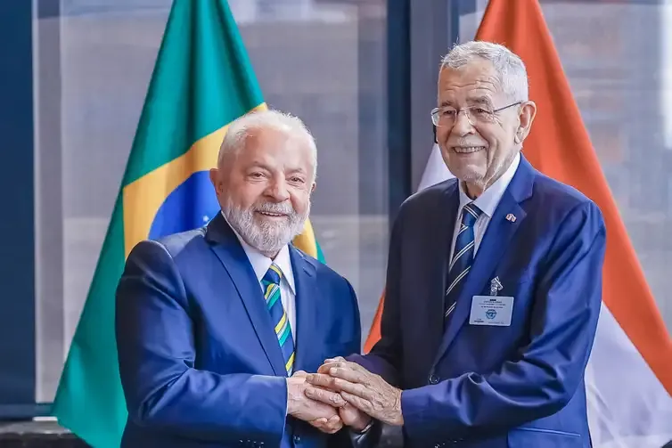 Presidente da Áustria cancela ida à COP30 por causa de “cust