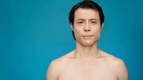 Quais são as duas partes do corpo que continuam crescendo co