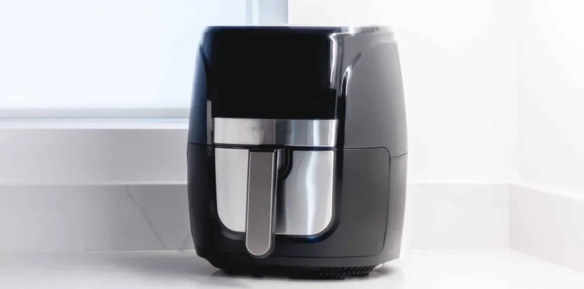 Qual é o alimento que não deve ser colocado na air fryer e p