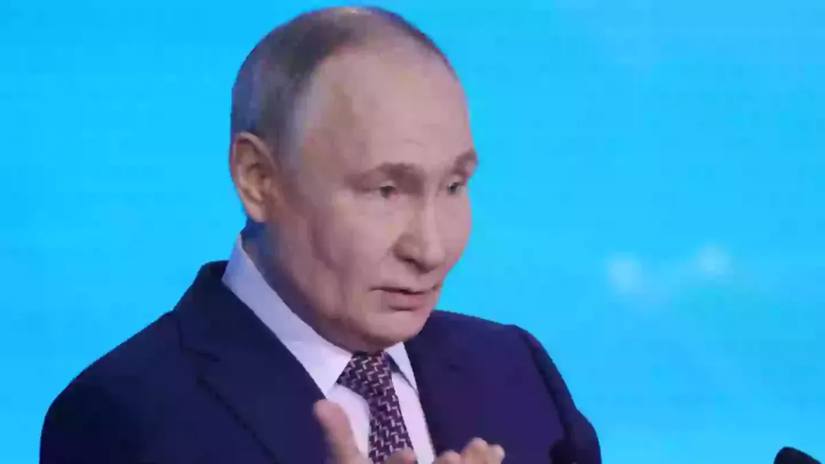 Rússia emite declaração após Donald Trump suspender toda a a