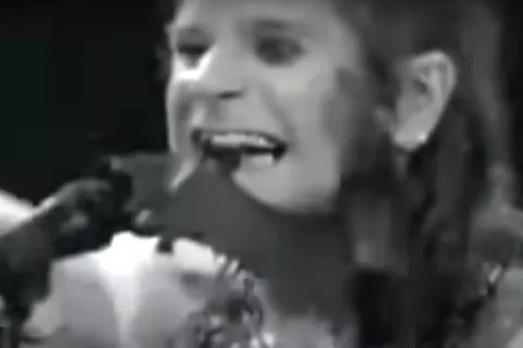 Simulação horripilante mostra o que aconteceu com Ozzy Osbou