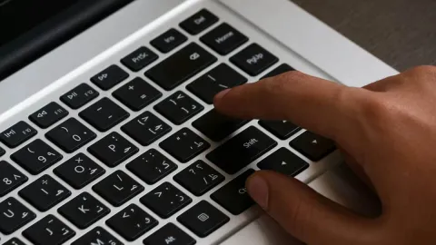 ‘Site perturbador’ pode estar te observando dentro da sua ca