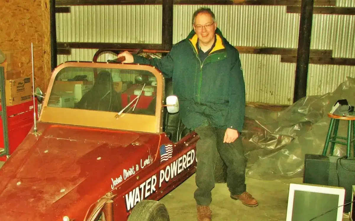 Stanley Meyer fez suposto motor movido a água e morreu miste