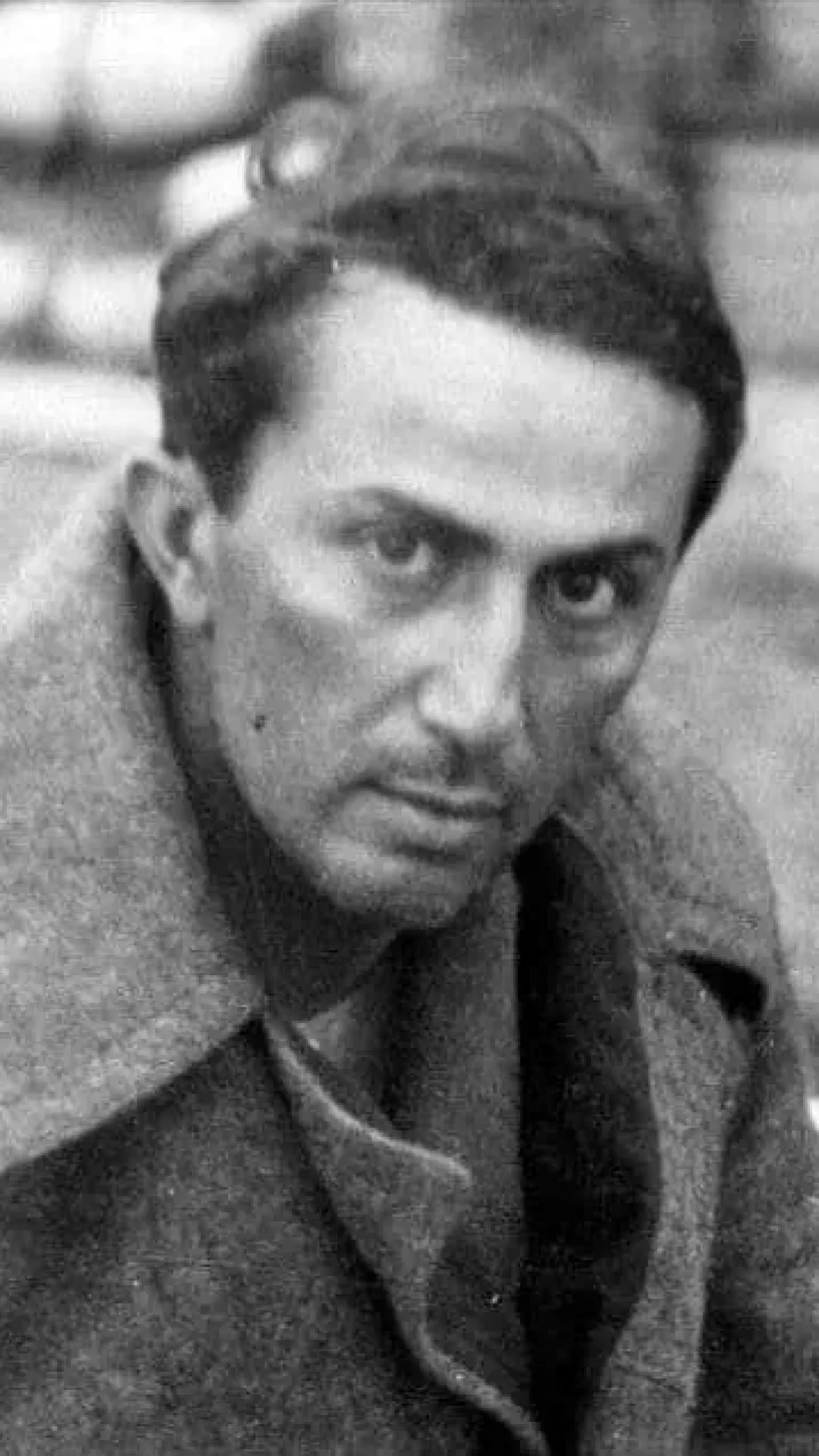 A trágica história de Yakov Dzhugashvili, o filho de Stalin que foi deixado para morrer nas mãos dos nazistas