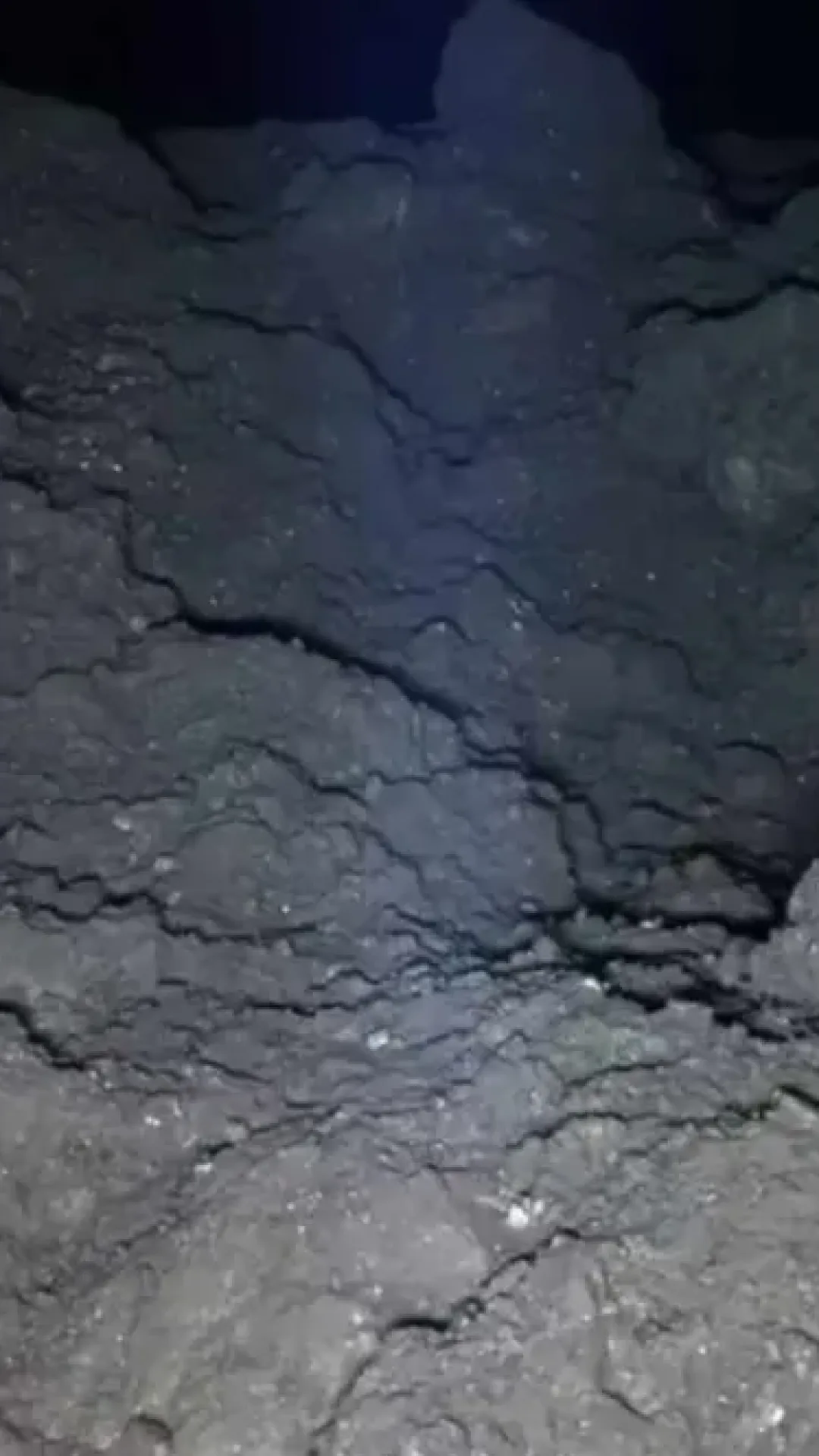 As pessoas estão assustadas pela mesma razão após ver foto impressionante de asteroide no espaço
