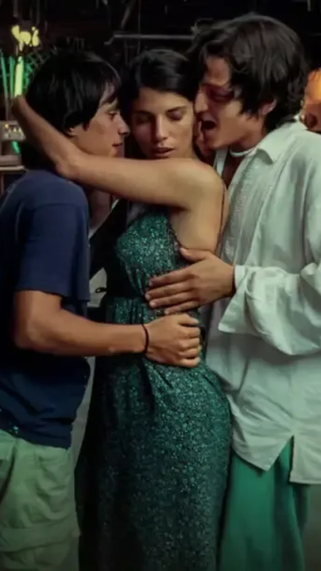 Assinantes da Netflix ficam “revoltados” após assistir ao “filme mais explícito de todos os tempos”