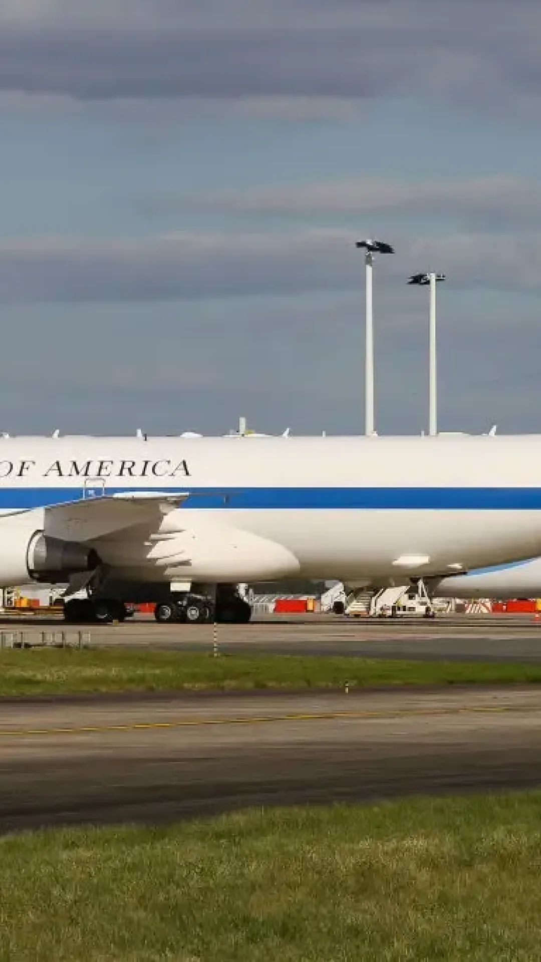 Avião do “dia do juízo final” é avistado sobre base nuclear