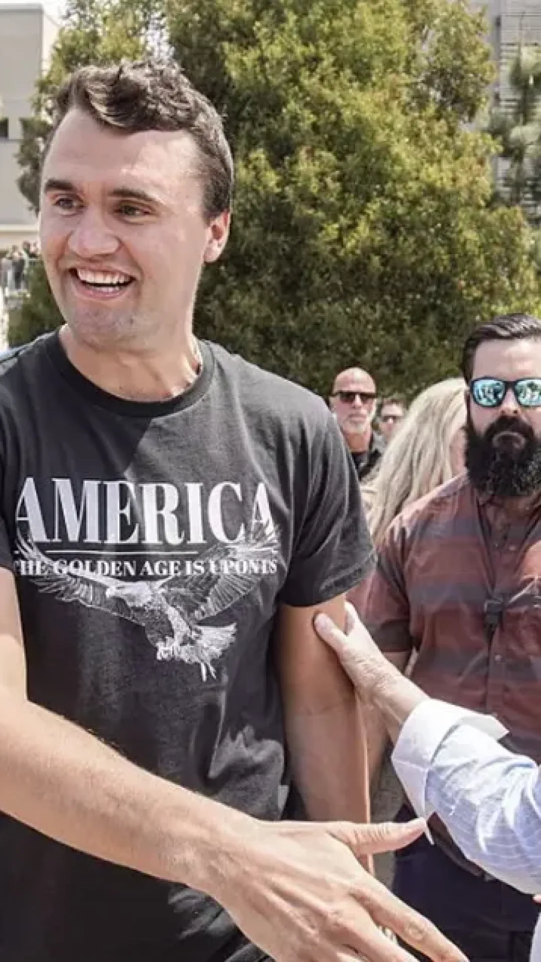 Balas usadas para matar Charlie Kirk “tinham mensagens gravadas nelas”