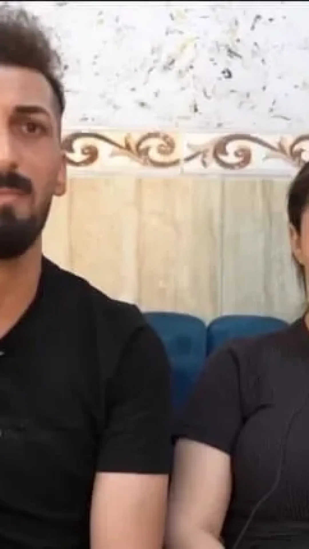 Casal recém-casado viu 100 convidados morrerem em sua própria festa de casamento