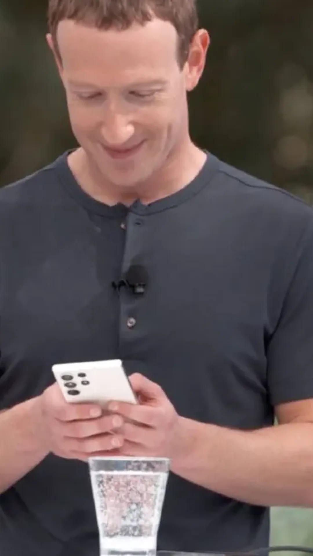 Celulares têm os dias contados: Mark Zuckerberg deu 10 anos e este aparelho vai substituí-los