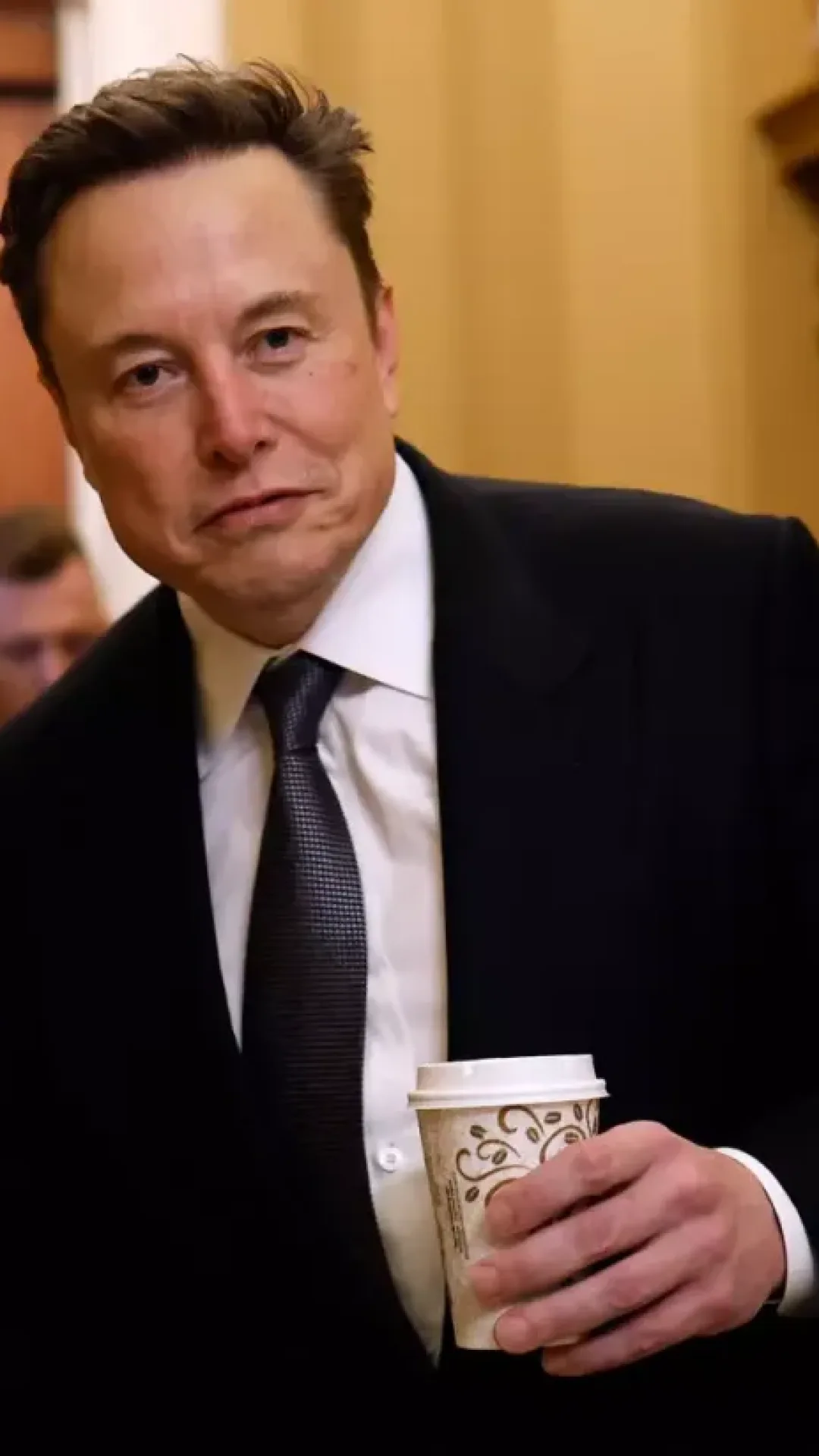 Como Elon Musk fez ações da Tesla caírem $14.000.000.000 com um único tweet de seis palavras