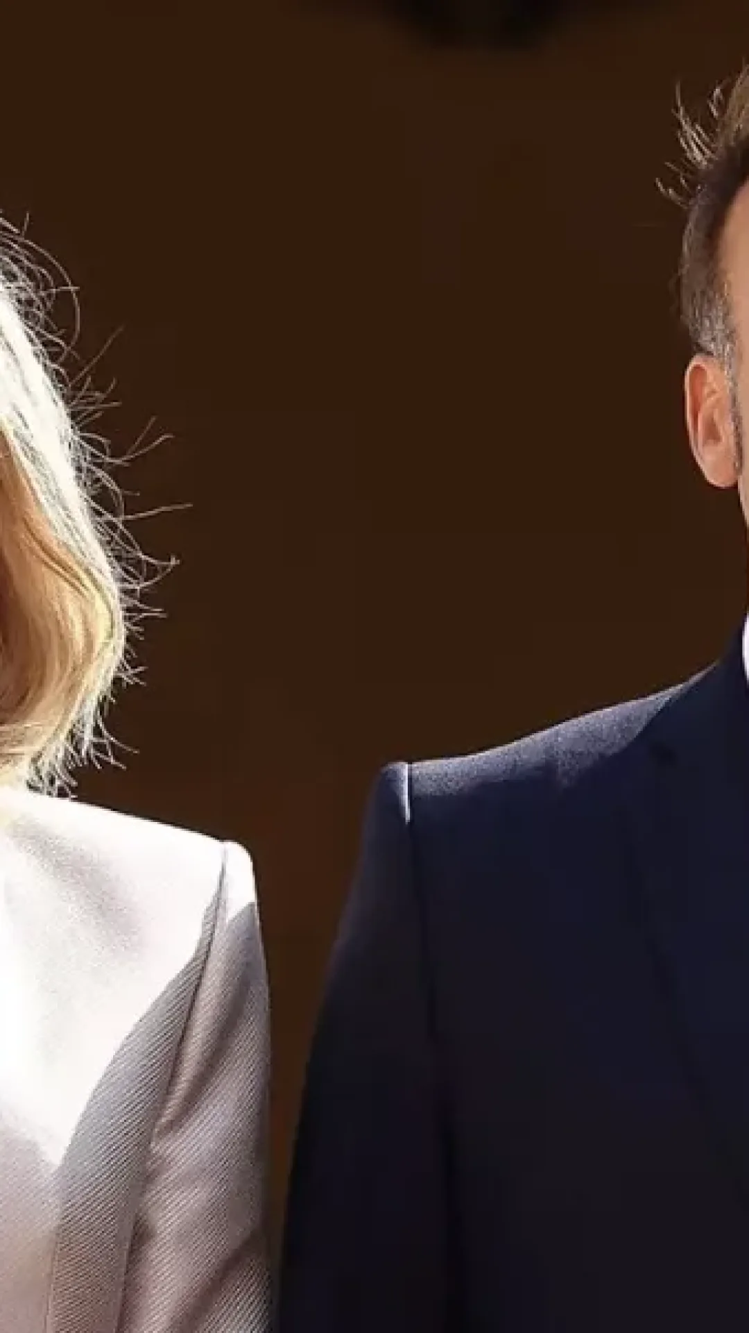 Esposa do Macron apresentará ao tribunal “provas científicas” de que é mulher