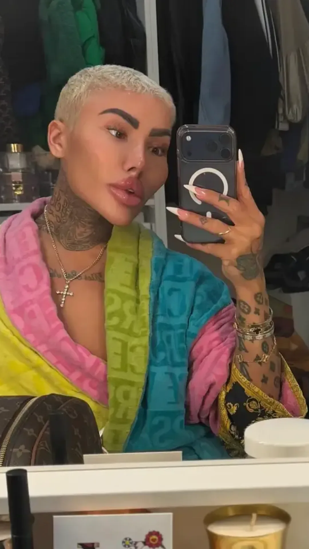 Estrela de reality que gastou mais de US$ 134 mil para “parecer com Kim Kardashian” morre, e a família se pronuncia