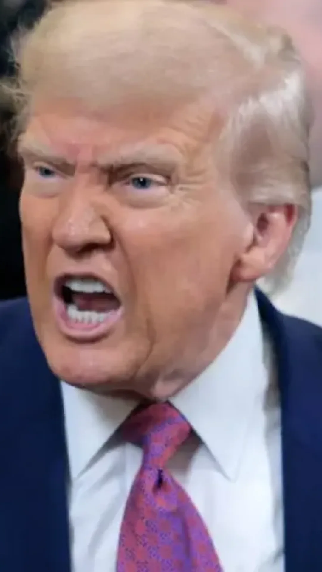 Governo Trump é criticado por violação “discriminatória” de direitos civis ao tentar proibir grupo específico de possuir armas