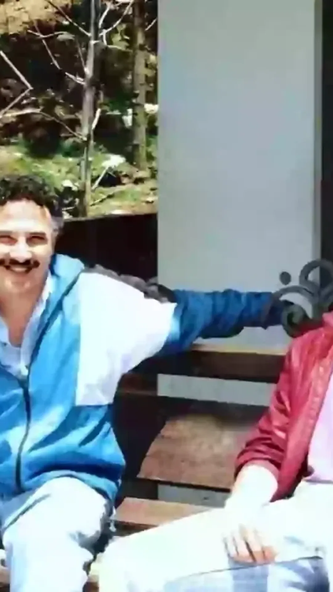 Homem que segurou o corpo de Pablo Escobar em um telhado expõe “grande mentira” sobre a morte do traficante