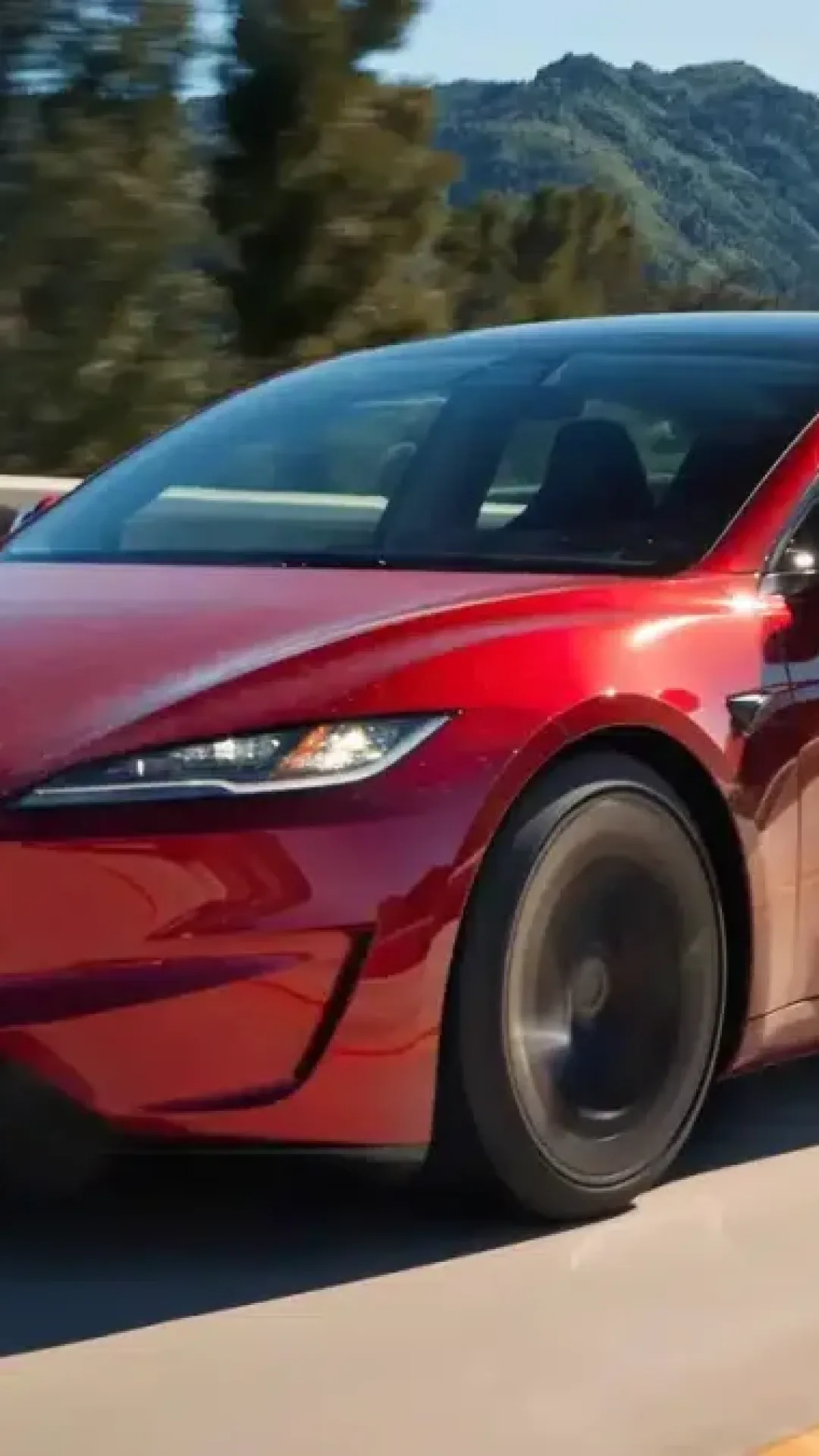 Motorista de Tesla deixa pessoas chocadas ao compartilhar sua primeira conta de eletricidade em 12 meses