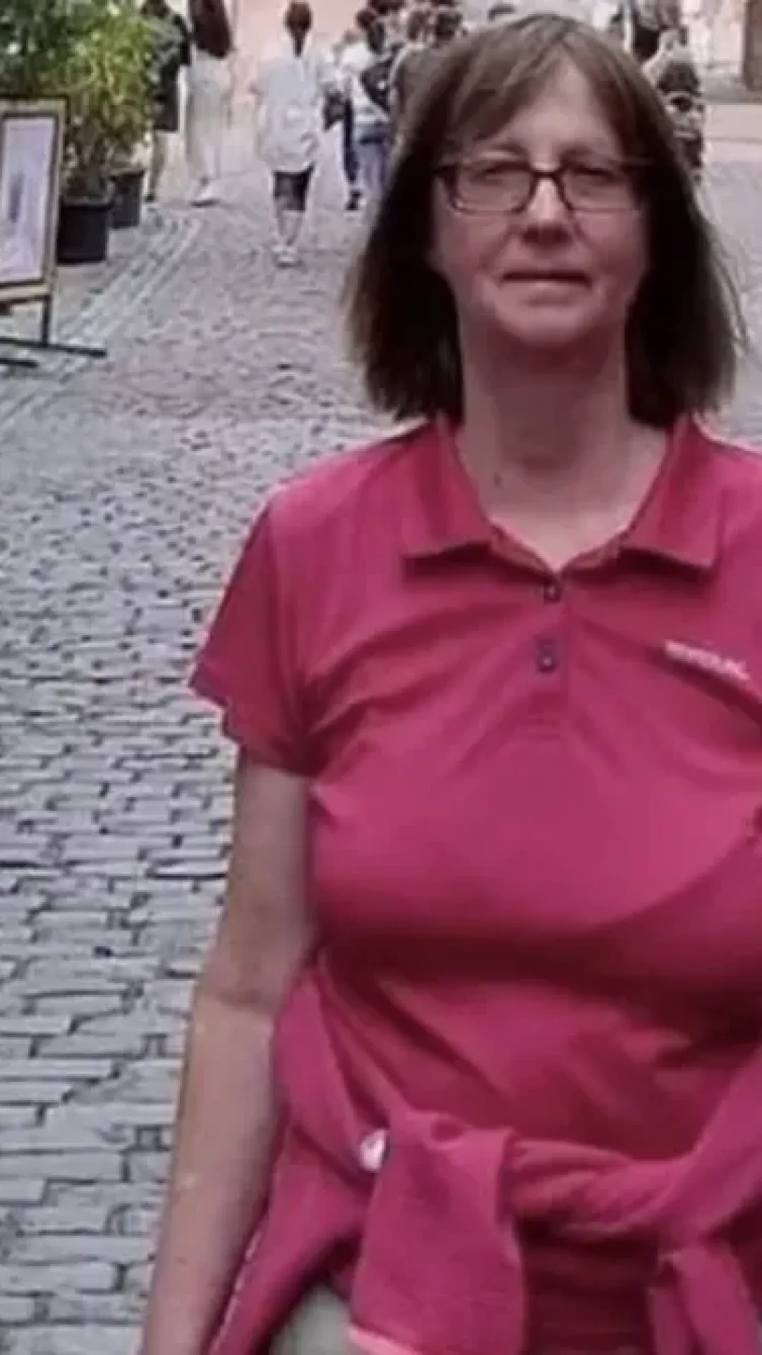 Mulher de 59 anos é encontrada “sem cabeça” após nadar na costa da Grécia