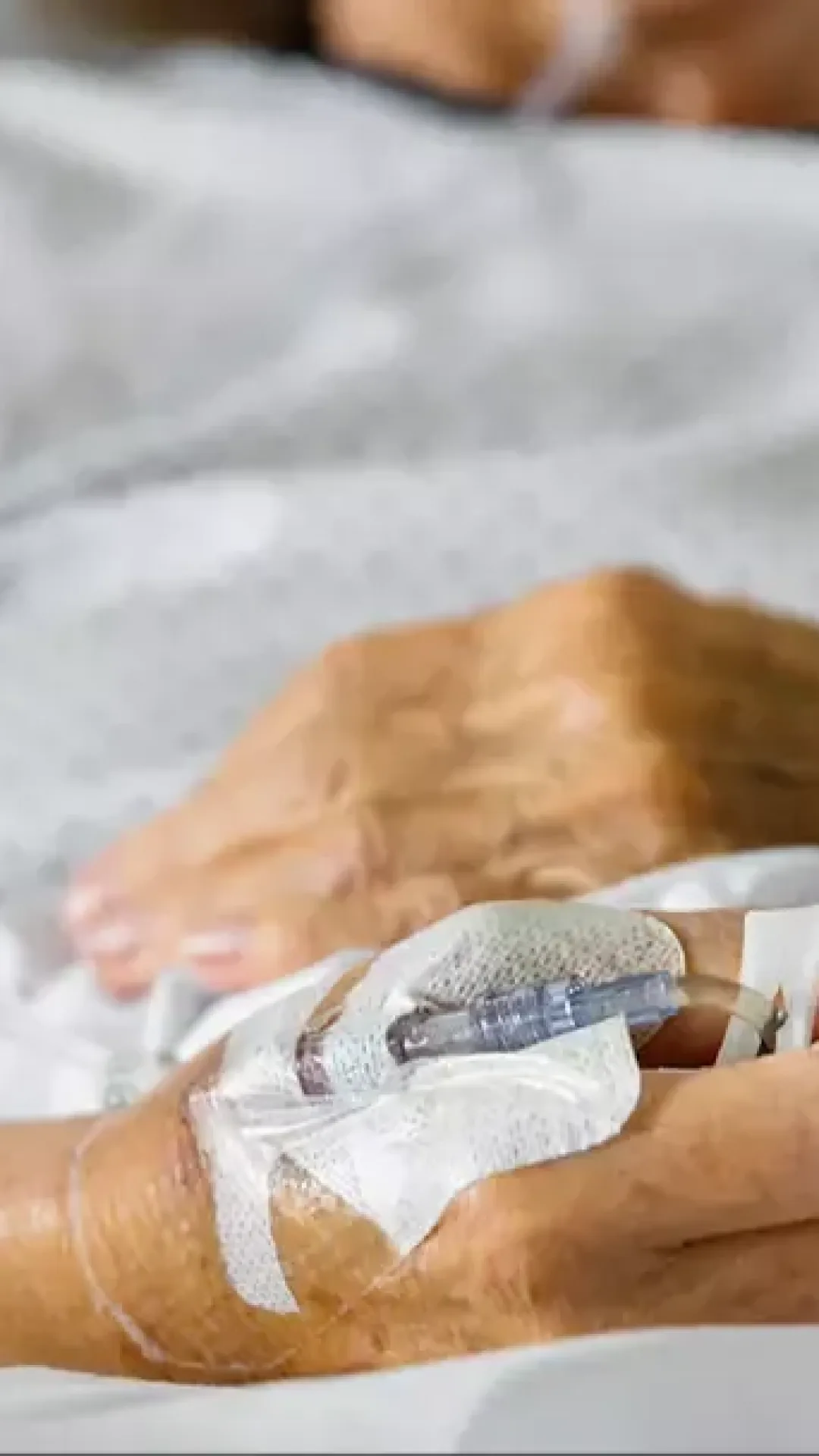 Mulher idosa teria sido submetida à eutanásia contra a própria vontade após o marido ficar esgotado ao cuidar dela