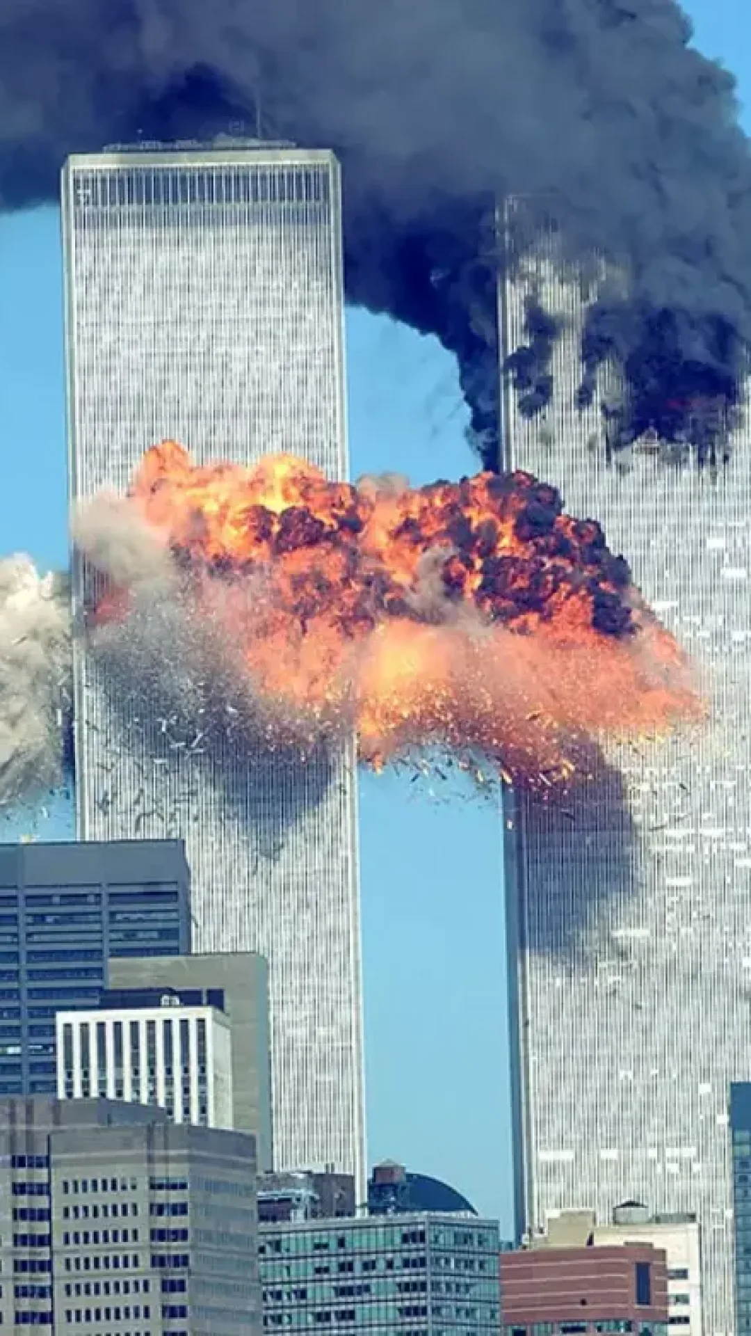 Nova filmagem do colapso das Torres Gêmeas em 11 de setembro, capturada de um “ângulo inédito”, foi divulgada após 23 anos