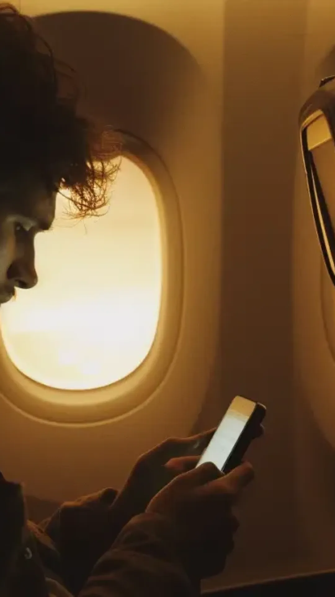 O que realmente acontece se você não colocar seu telefone no modo avião?