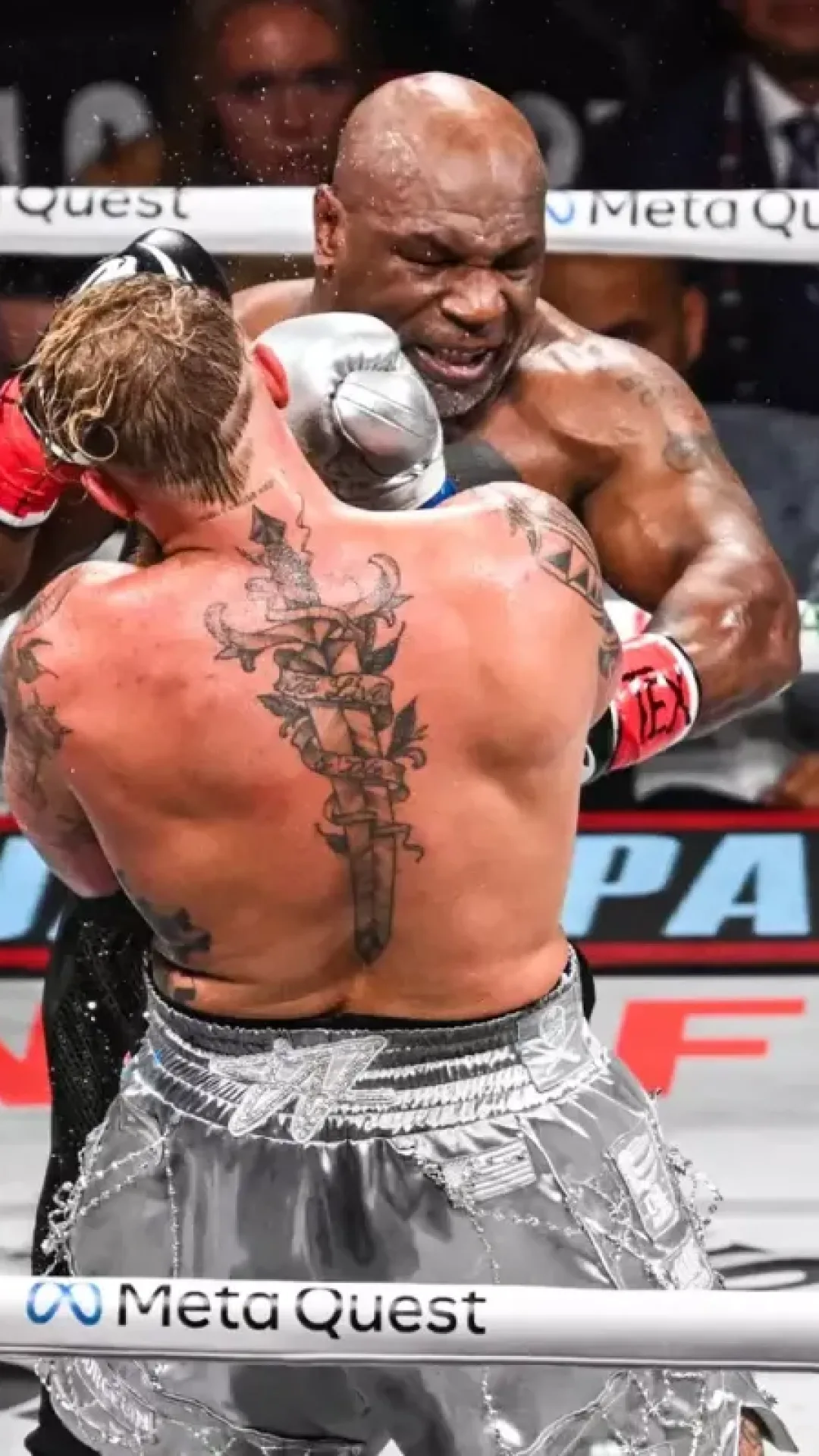 Os espectadores da Netflix apontam o ‘momento exato’ em que perceberam que Jake Paul x Mike Tyson foi ‘encenado’