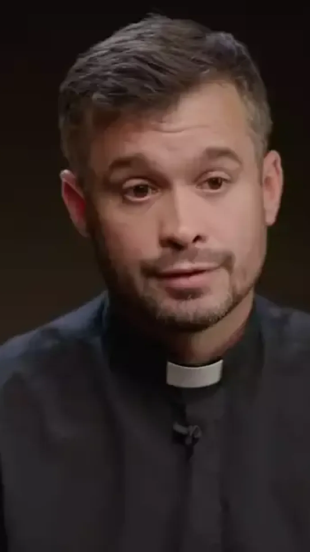 Padre revela como o céu e o inferno realmente são, e isso pode te surpreender