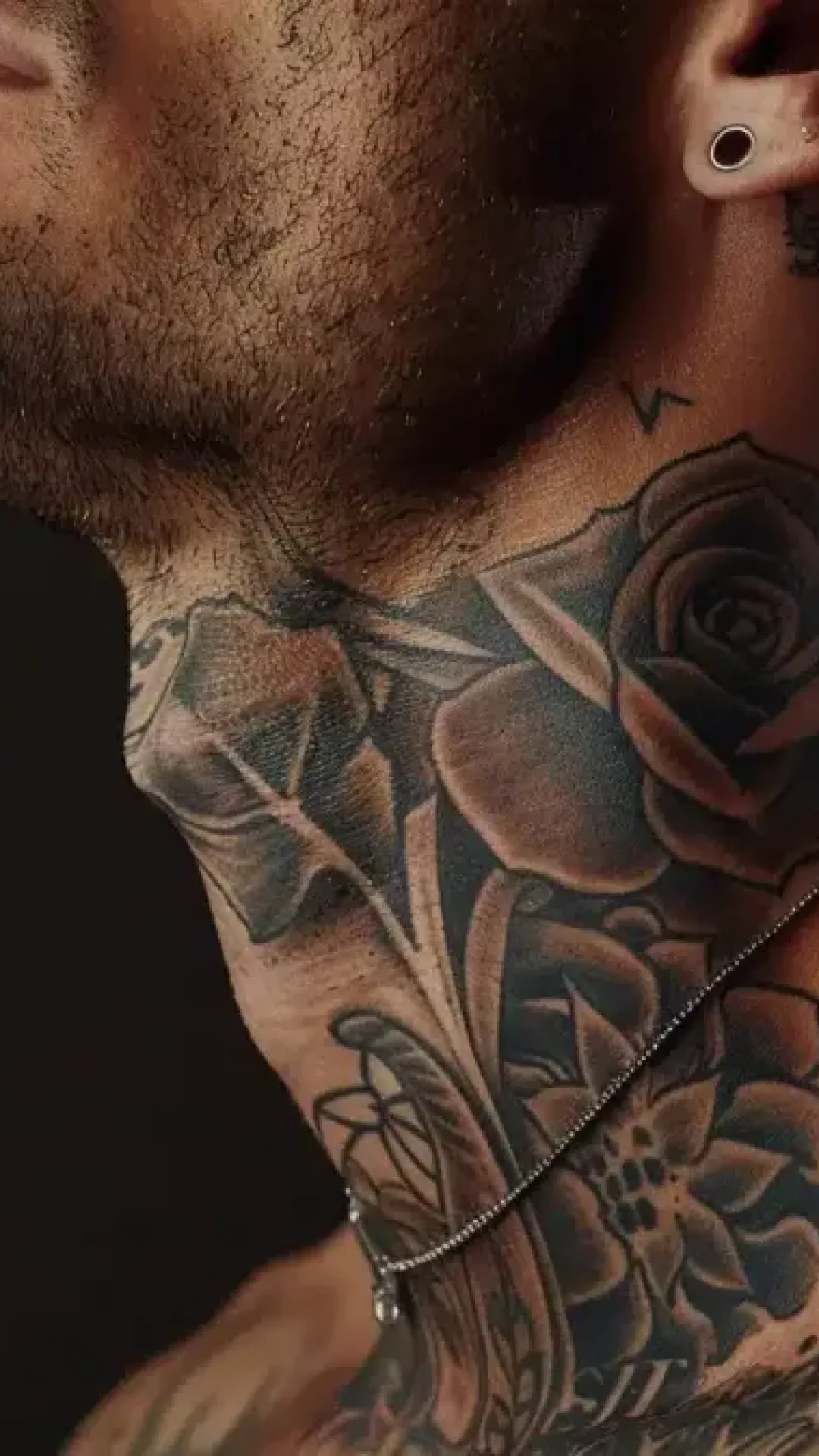 Por que os homens têm pomo-de-adão?
