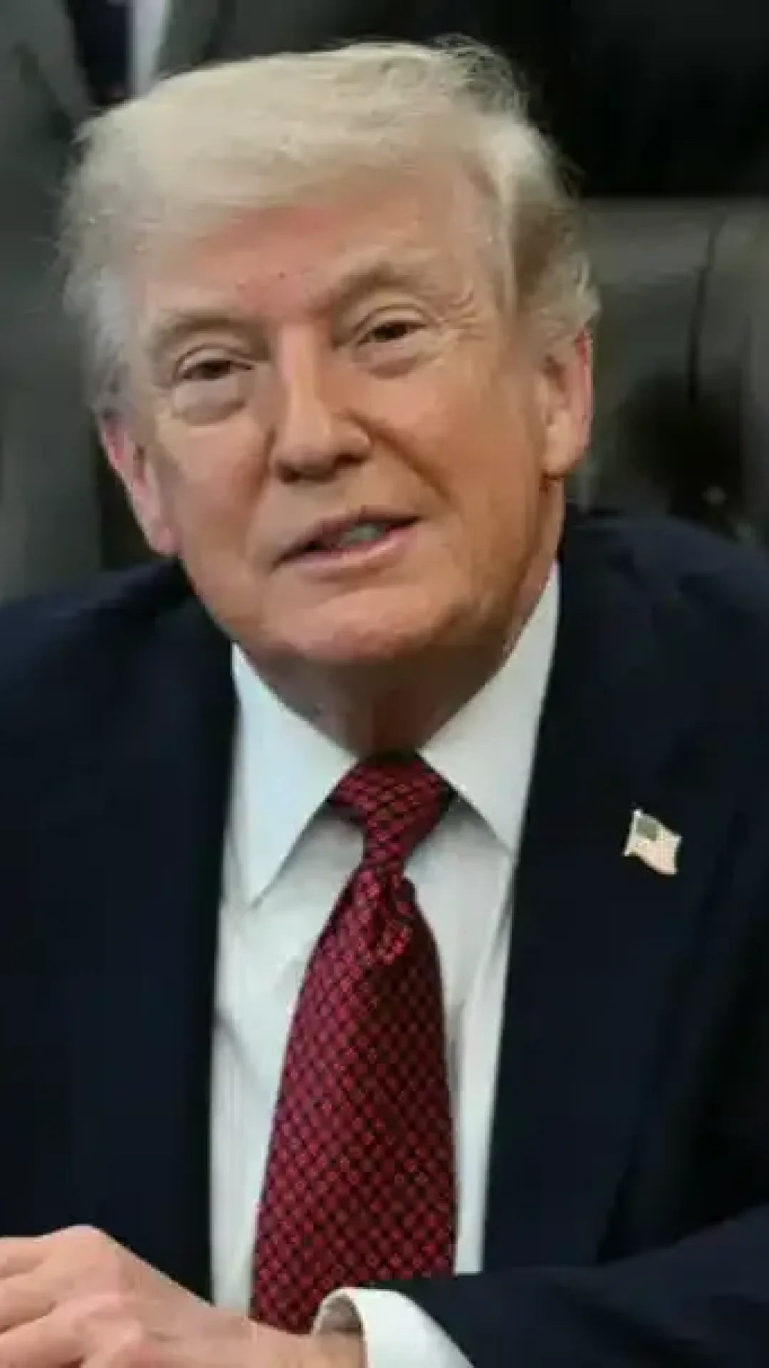 Resposta inusitada de Trump ao ser questionado sobre seu versículo bíblico favorito