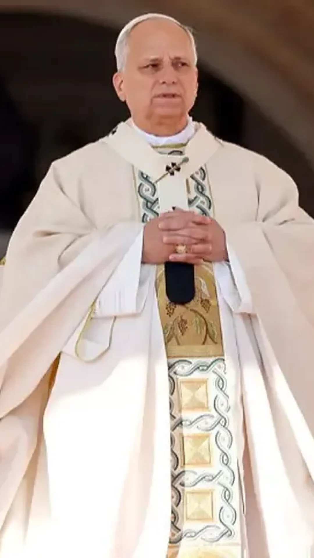 Sacerdote satânico que “vendeu a alma ao diabo” torna-se o mais novo santo da Igreja Católica