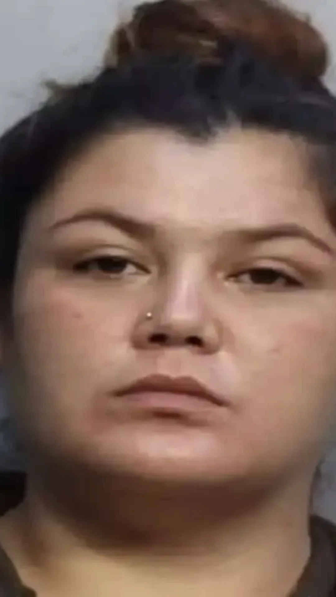 Simulação chocante revela como dois detentos em celas separadas tiveram um bebê sem nunca se encontrarem.
