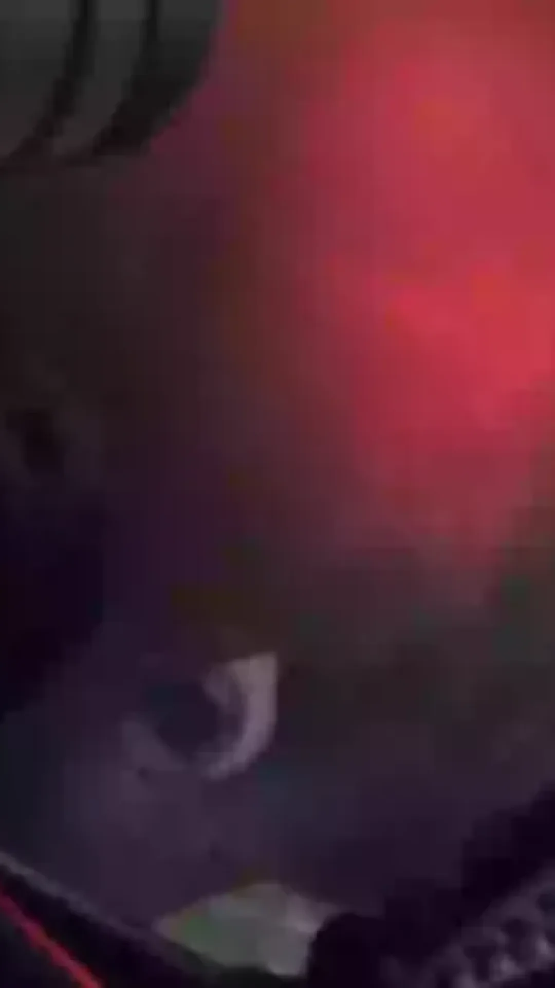 Submersível no fundo do oceano entra em contato com monstro das profundezas que existia antes dos dinossauros em vídeo assustador