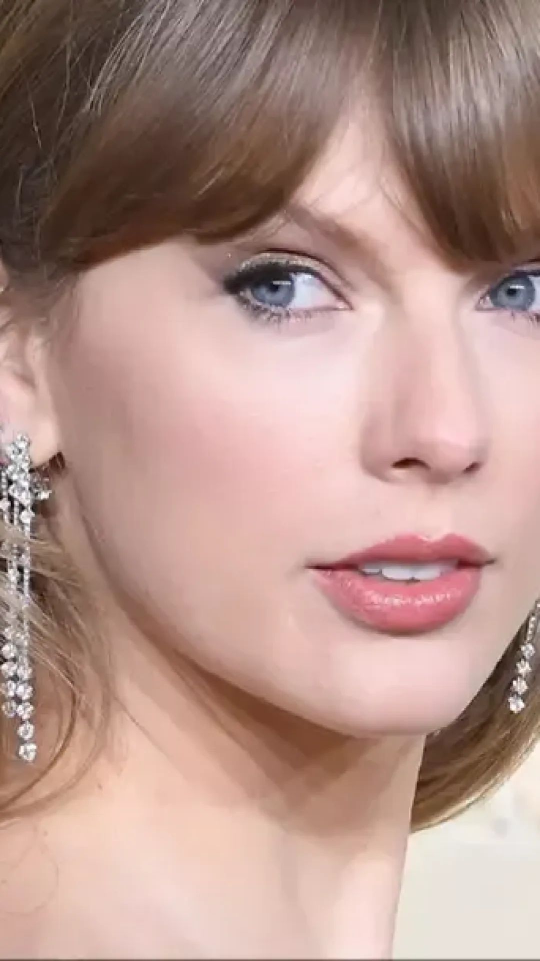 Taylor Swift revela que há uma parte do corpo que ela se recusa a lavar no banho
