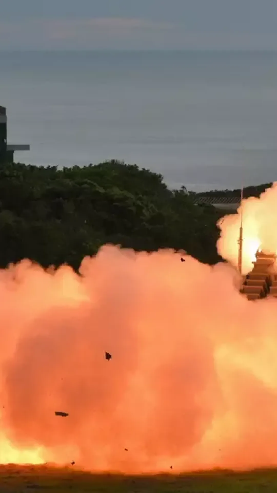 Trump aumenta a produção de alguns dos mísseis mais poderosos do mundo em meio a temores de 3ª Guerra Mundial