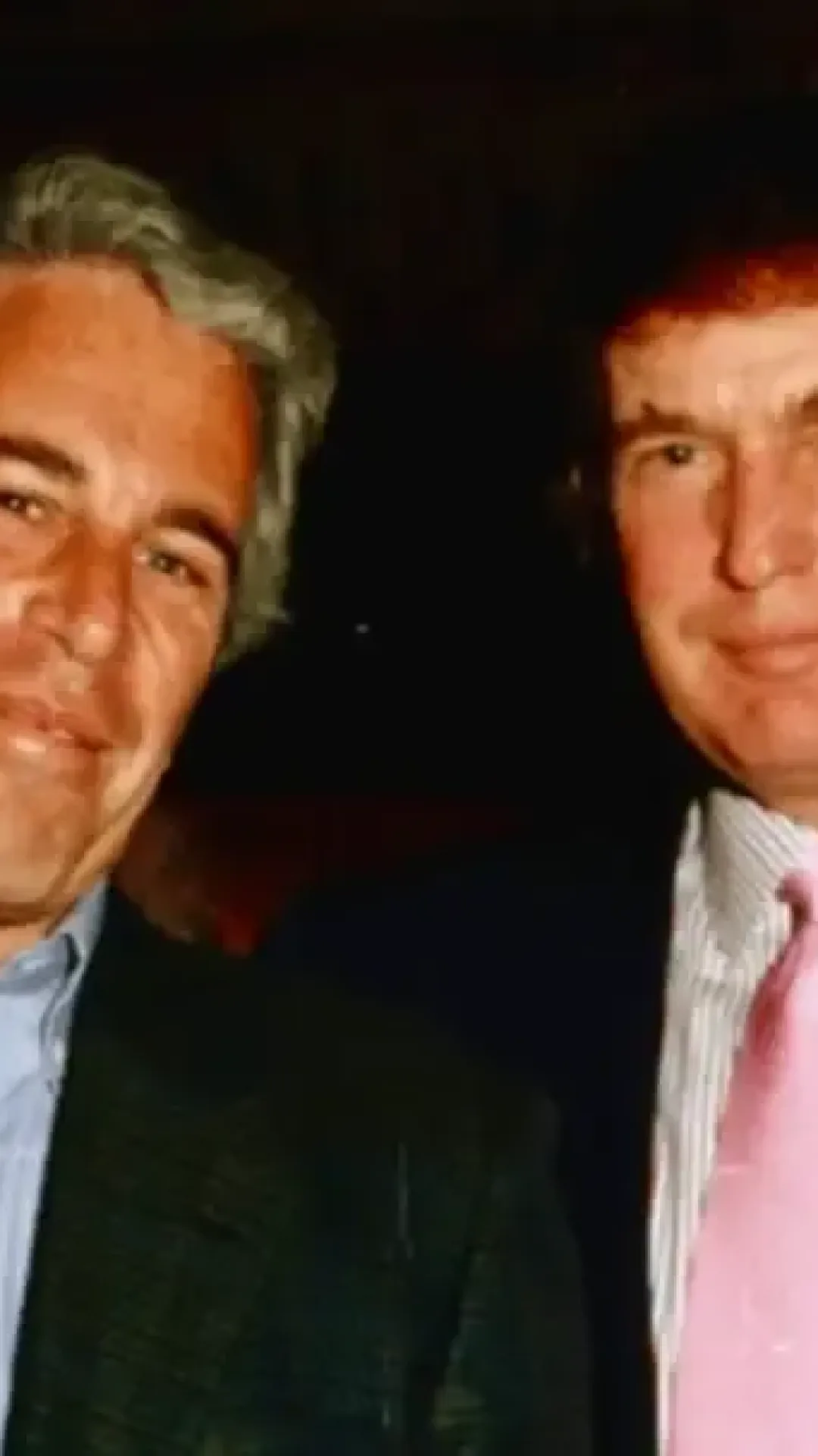 Trump é acusado de usar a guerra com o Irã para desviar a atenção do escândalo dos arquivos de Epstein