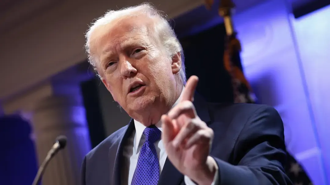 Trump anuncia que vai cortar todo o comércio com a Espanha d