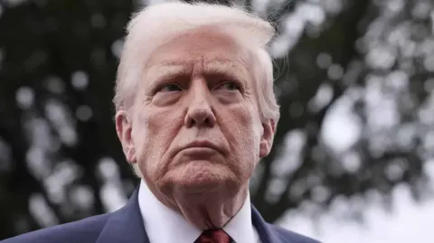Trump ordenou que submarinos nucleares ficassem mais próximo
