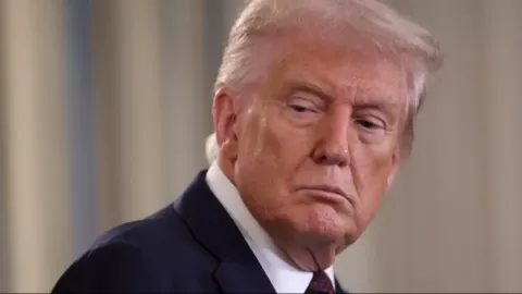 Trump revela que moveu a “arma mais letal já criada” para ma